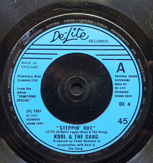 Kool & The Gang - Steppin' Out