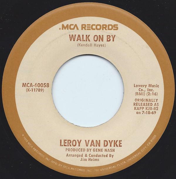Leroy Van Dyke - Walk On By / Auctioneer