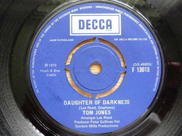 Tom Jones - Daughter Of Darkness